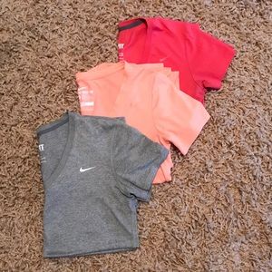 SOLD Nike Dri-Fit T-Shirts Sz Small